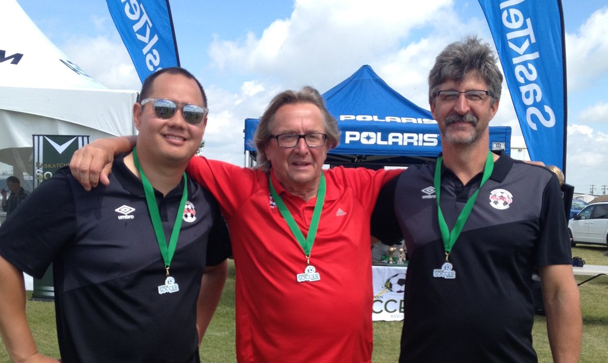 Dale Perry (centre) is moving on from his position as Technical Director of the <a href="/SCSAsoccer1/">Swift Current Soccer</a> after six years. READ: swbooster.com/article/10639/… <a href="/SCUnitedSoccer/">SC United Soccer</a> <a href="/CRE8IVECOACH/">DALE PERRY</a> <a href="/SaskSoccerAssoc/">Saskatchewan Soccer</a>