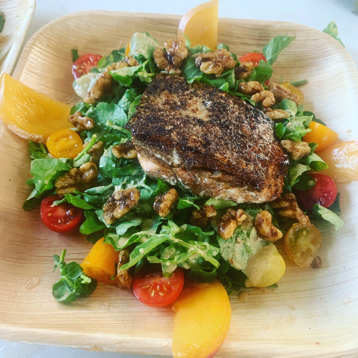 ChefShad_ardee's tweet photo. Thatttt Watercress En Salada lmao with some added grilled salmon! Peep does fresh in House Candied Walnuts!!! #cheflife #chefshad https://t.co/WyO5m1Nkr4