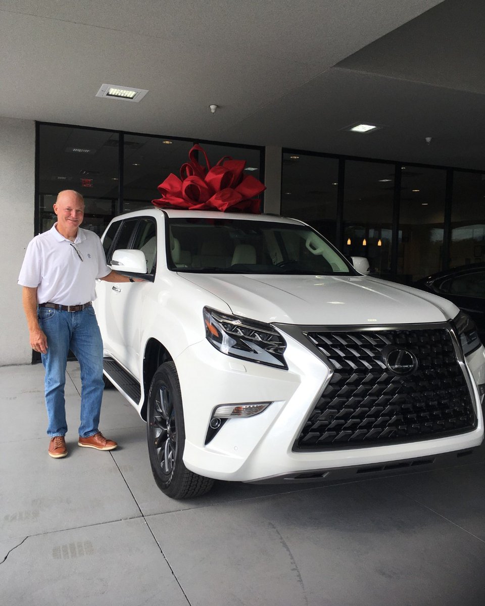 LexusJAX's tweet photo. Congratulations to Mr. Sandlin,  Hole-In-One Winner at hole #8 Stadium Course TPC Sawgrass and thanks to all who participated in this year's JA of North Florida Golf Classic.
-
#lexus #lexuscars #tpcsawgrass #golfclassic #holeinonewinner #holeinone #newlexus #congratulations https://t.co/xvg3zMfg4U