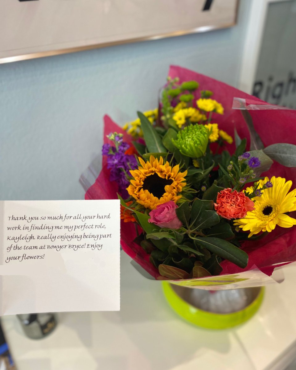 LCA_jobs's tweet photo. Special delivery from one of Kayleigh's lovely candidates πΊ how sweet! π€
Wonderful to hear they're enjoying their new role π
#flowers #present #gift #london #essex #property #recruitment #recruiter #estateagent #realestate #newjob #work #hiring #follow #propertyjobs #lcajobs https://t.co/B3tbp6WJwF