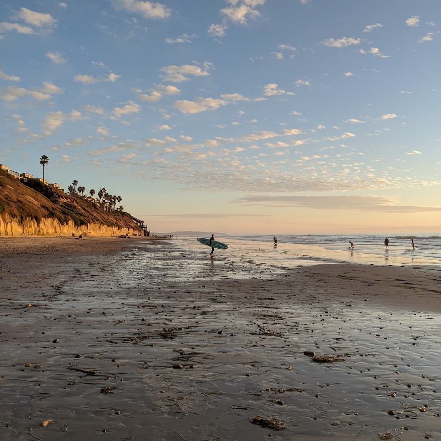 bill_slawski's tweet photo. Hello #SEOchat  I am @bill_slawski author at https://t.co/tkBfB1y853 and Director of SEO Research #gofishdigital.  I am Tweeting from Carlsbad, Ca. https://t.co/vRAqlHySbc
