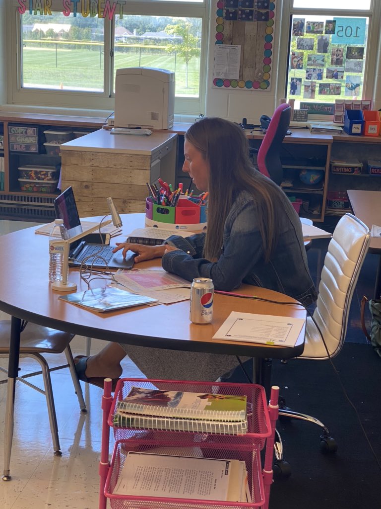 Mrs. Amendola tweet media