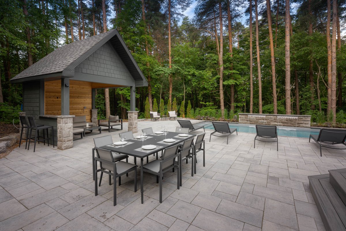 thepoolcraftco's tweet photo. Have an upcoming dinner party scheduled for your family? Take advantage of this beautiful weather and host outside! 

Your Pool Craft backyard serves nature as its appetizer and luxury for dessert. #BackyardLiving #DinnerParty #OutdoorLiving #Patio #PoolCraft https://t.co/OzNiK0e6oY