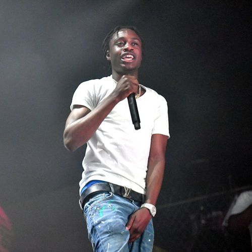 KellyKelLipglossNMics tweet media