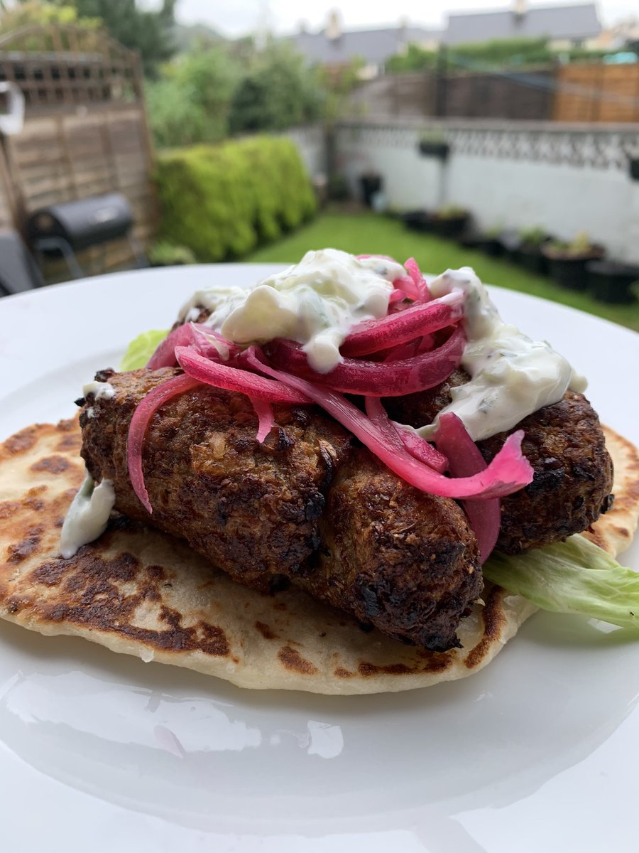 Pantechis tweet media