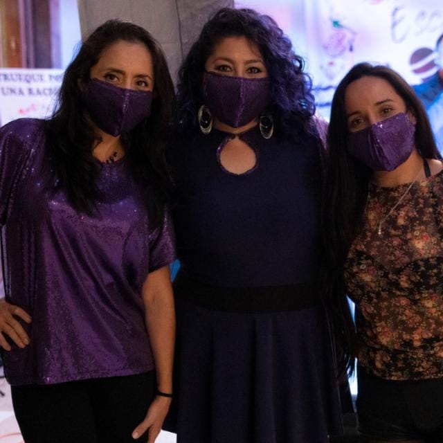 IvonneOttelo803's tweet photo. Gracias, gracias, gracias @Chris_Flogg @AngieESCENA https://t.co/UCO3K0955G