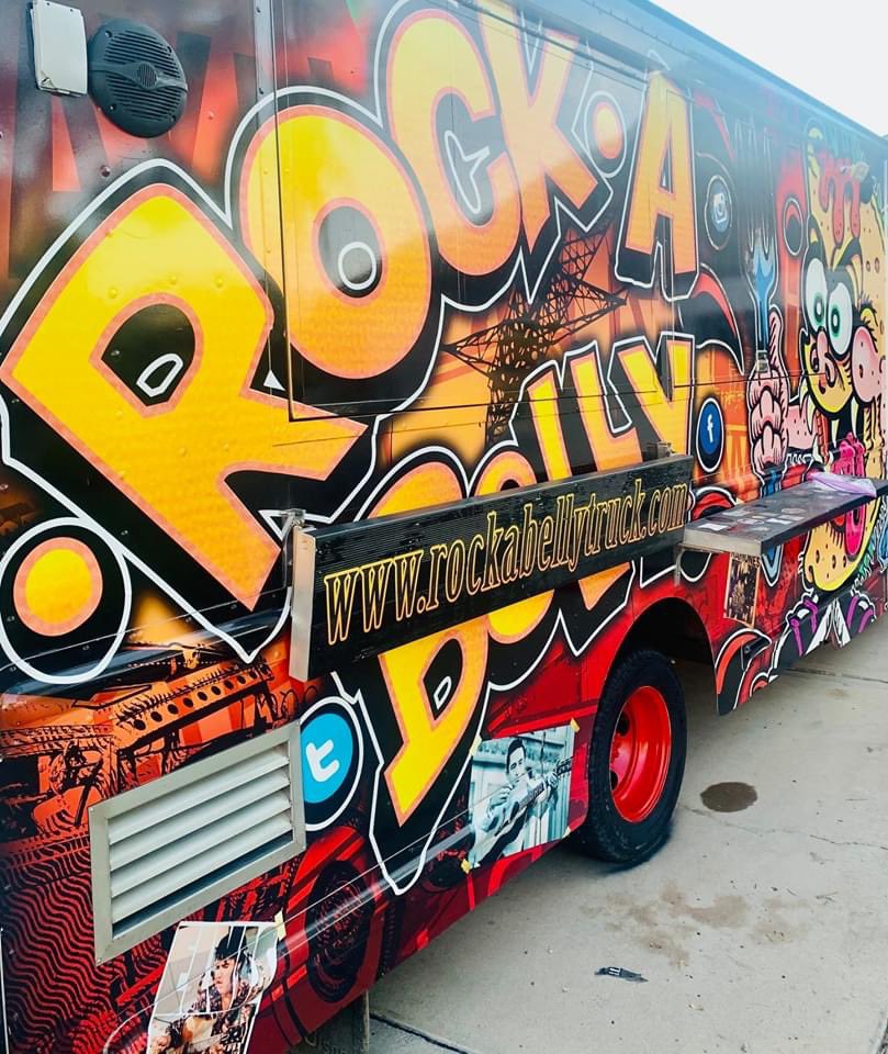 RockaBellyAZ's tweet photo. #PowerRanch! >> Tonight it's ON! We will be out at @PowerRanch tonight from 5-8pm! 

PRE-ORDER NOW at https://t.co/aYJrxFY8l4 or order right at the truck starting at 5PM. 

📍 4546 E Haven Crest Dr, Gilbert, AZ 85297
#gilbert #foodtruck #thursday #eastvalley #rockabelly https://t.co/0b4RPJYYhM
