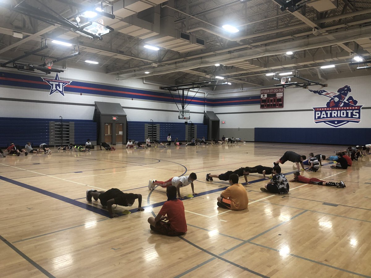 patriot_pe's tweet photo. Positive interactions and hard work is on display as our students work through the Fitnessgram Assessments! Keep it up Patriots! #community #instruction #growth #patriotlearning https://t.co/RpOwtXM3EI