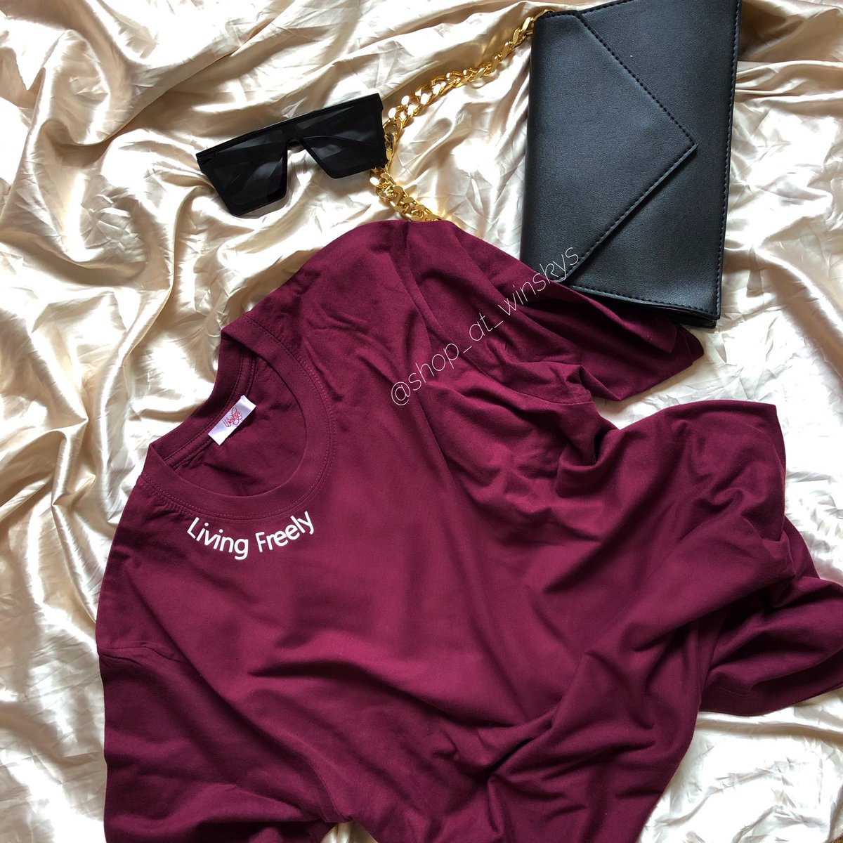 shopatwinskys's tweet image. This T-shirt deserves a spot in your getaway bag &amp;amp; you know it!😆
Ghc60 
#TravelMerch #Lifestylebrand