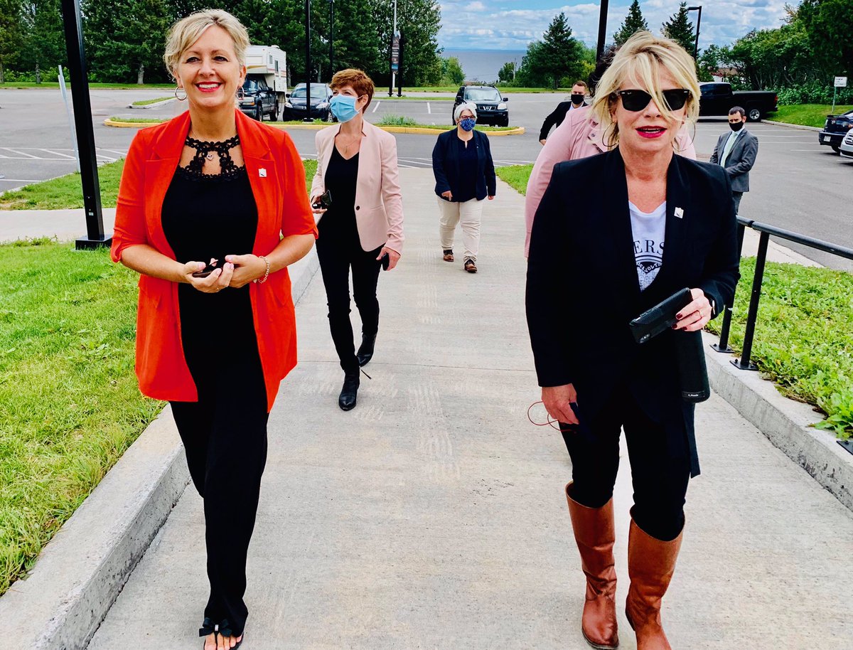 J’annonçais ce matin un soutien à nos entrepreneurs touristiques du Saguenay-Lac-Saint-Jean, avec mes collègues <a href="/AndreeLaforest/">Andrée Laforest</a> <a href="/Guillemette_CAQ/">Nancy Guillemette</a>, François Tremblay et Éric Girard. <a href="/SaguenayLac/">Tourisme Saguenay–Lac-Saint-Jean</a> se voit attribuer près de 5,4 M $.
Info : bit.ly/31VsrGL