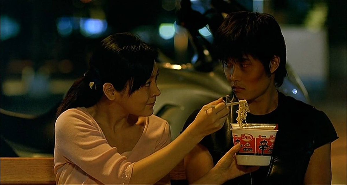 pepguhly's tweet photo. 🇰🇷🇰🇷🇰🇷🇰🇷🇰🇷🇰🇷🇰🇷🇰🇷
------------ #SEOULtember #4 -----------
#nw #BinJip (빈집) (2004) dir. Kim Ki-duk
#35mm #Korea https://t.co/BlJQQ2V5Tp
