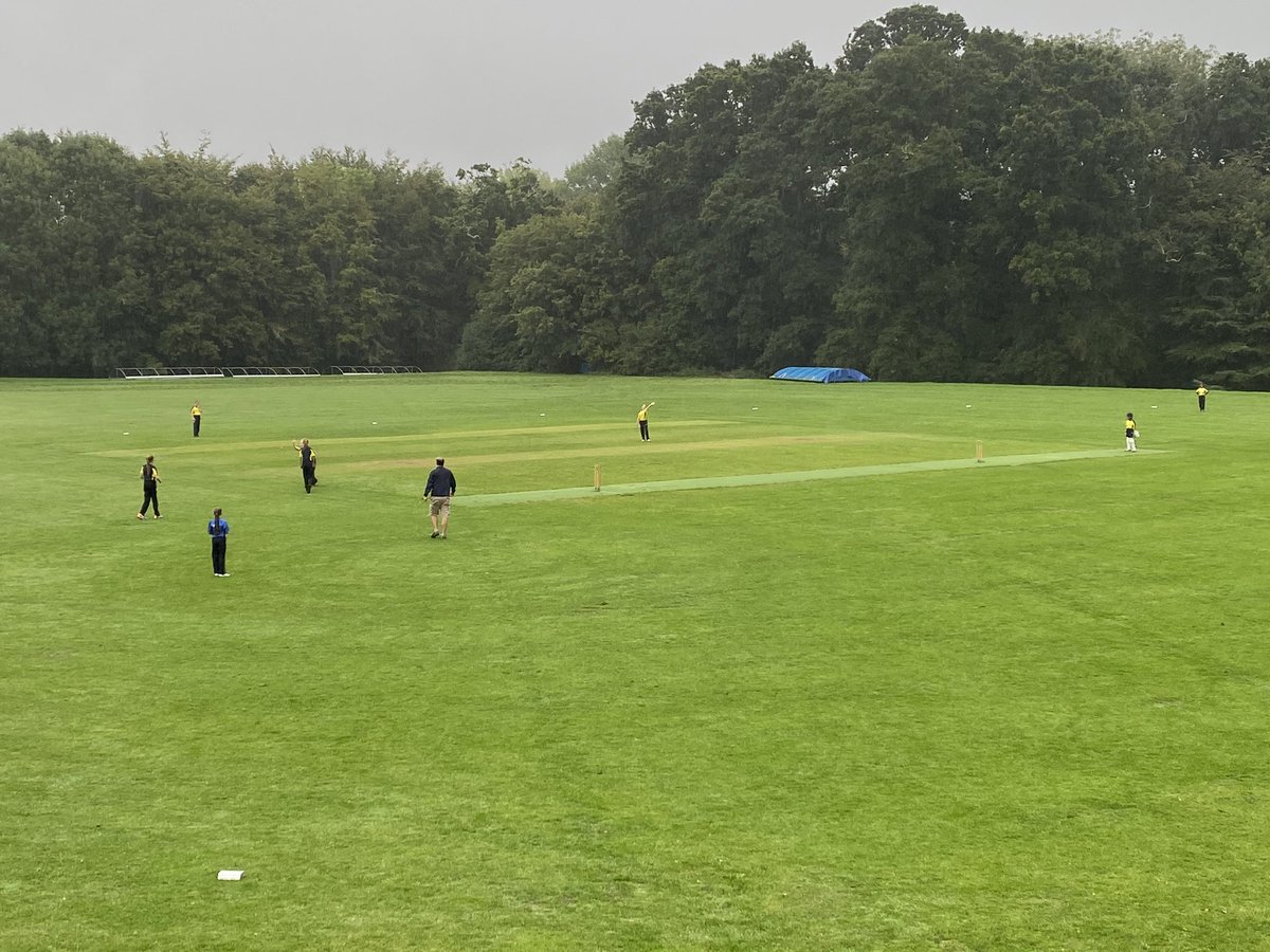 RopleyCCWomen's tweet image. Good luck @HampshireWomen U11’s playing at IBM Hursley tonight #girlsdevelopment