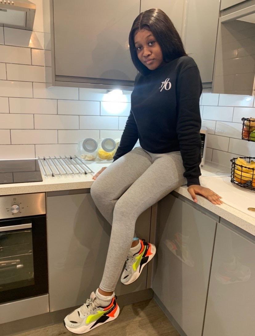 Motivationcloth's tweet photo. Black Jumper https://t.co/skqMOZBqFX