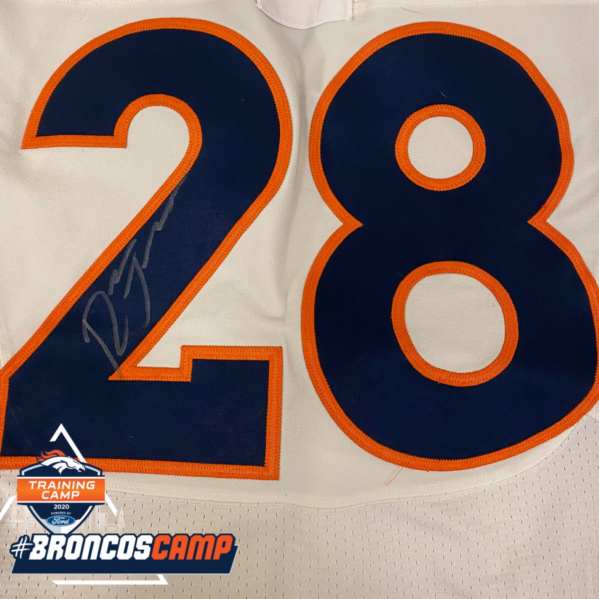 Broncos's tweet image. RT &amp;amp; follow for a chance to win a signed practice-worn jersey from @rolls_royce28 courtesy of @Ford.

Also, text “Ford” to 39970 to receive $500 off your next Ford vehicle purchase!