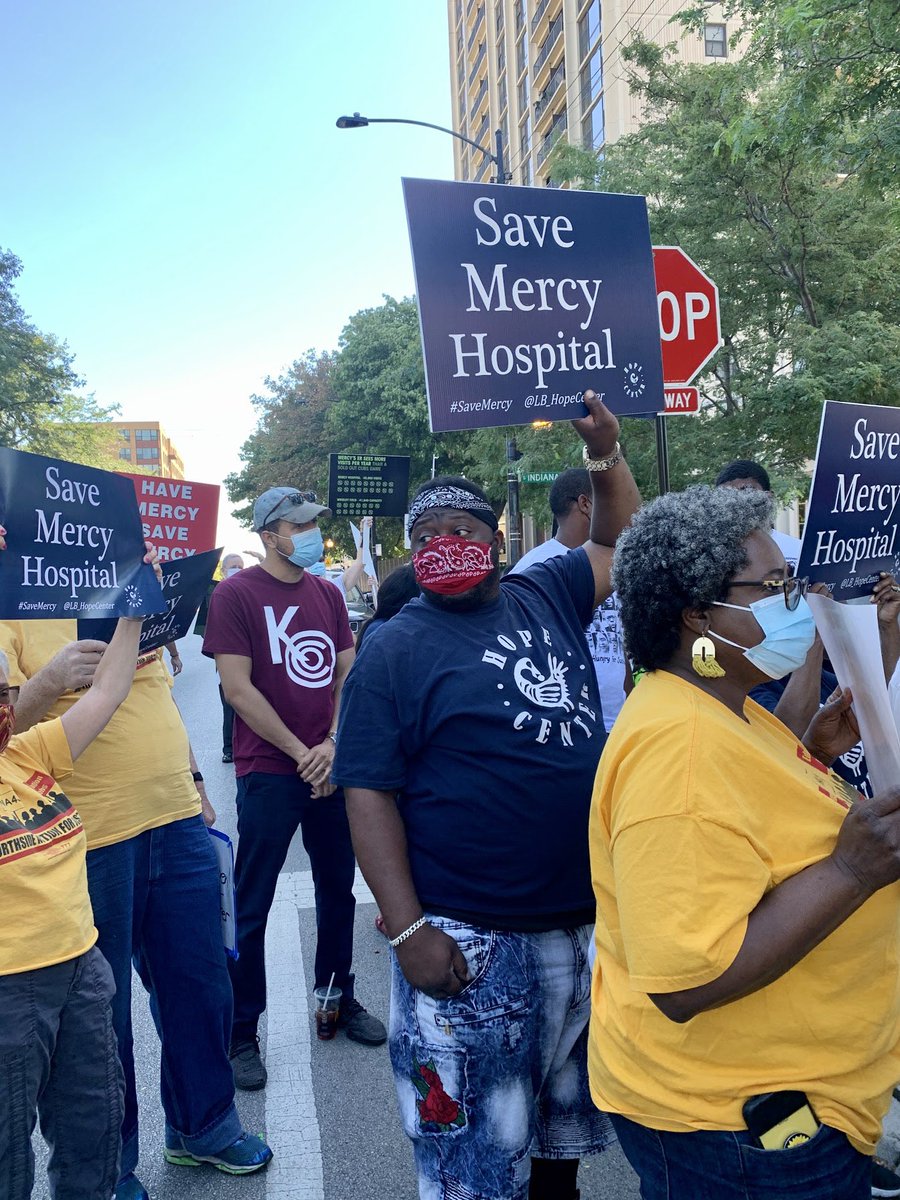 LB_HopeCenter's tweet photo. Today we joined other BLB2 members (Black Leaders Building Together) to join doctors, elected officials, health officials and other allies to call for the of health inequities in the Black Community. We demand that Mercy Hospital stay open!!!
#SaveMercy #BLB2 https://t.co/bo3yuw2x76