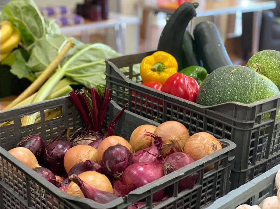 Haslemere Food Bank tweet media