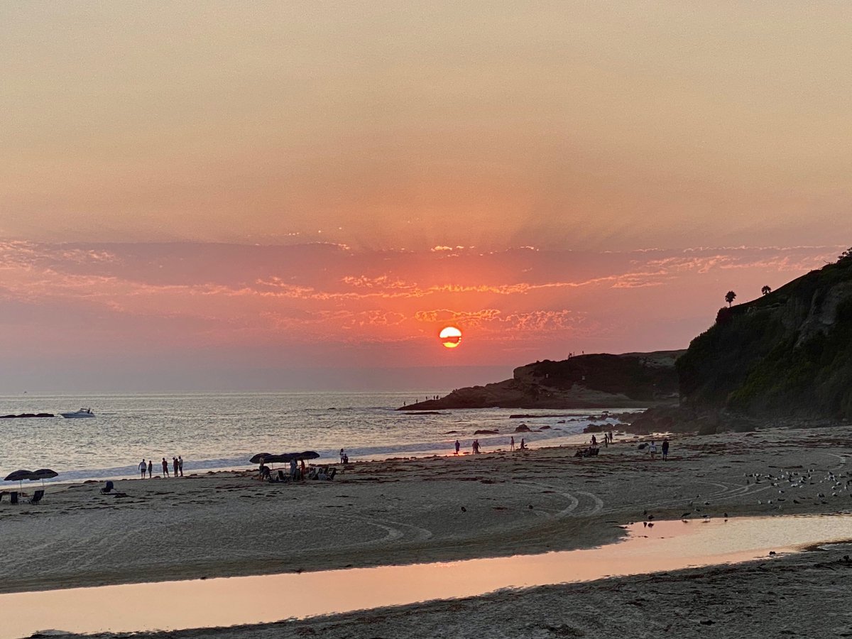 2DadsWBaggage's tweet photo. Using the @Expedia Travel App helped us plan a COVID-safe family road trip to beautiful Dana Point. Read about how easy it is to book travel through Expedia right on your smartphone. #AD #ExpediaPic  https://t.co/A1BxnAaC0K https://t.co/sIEiVbyzr3