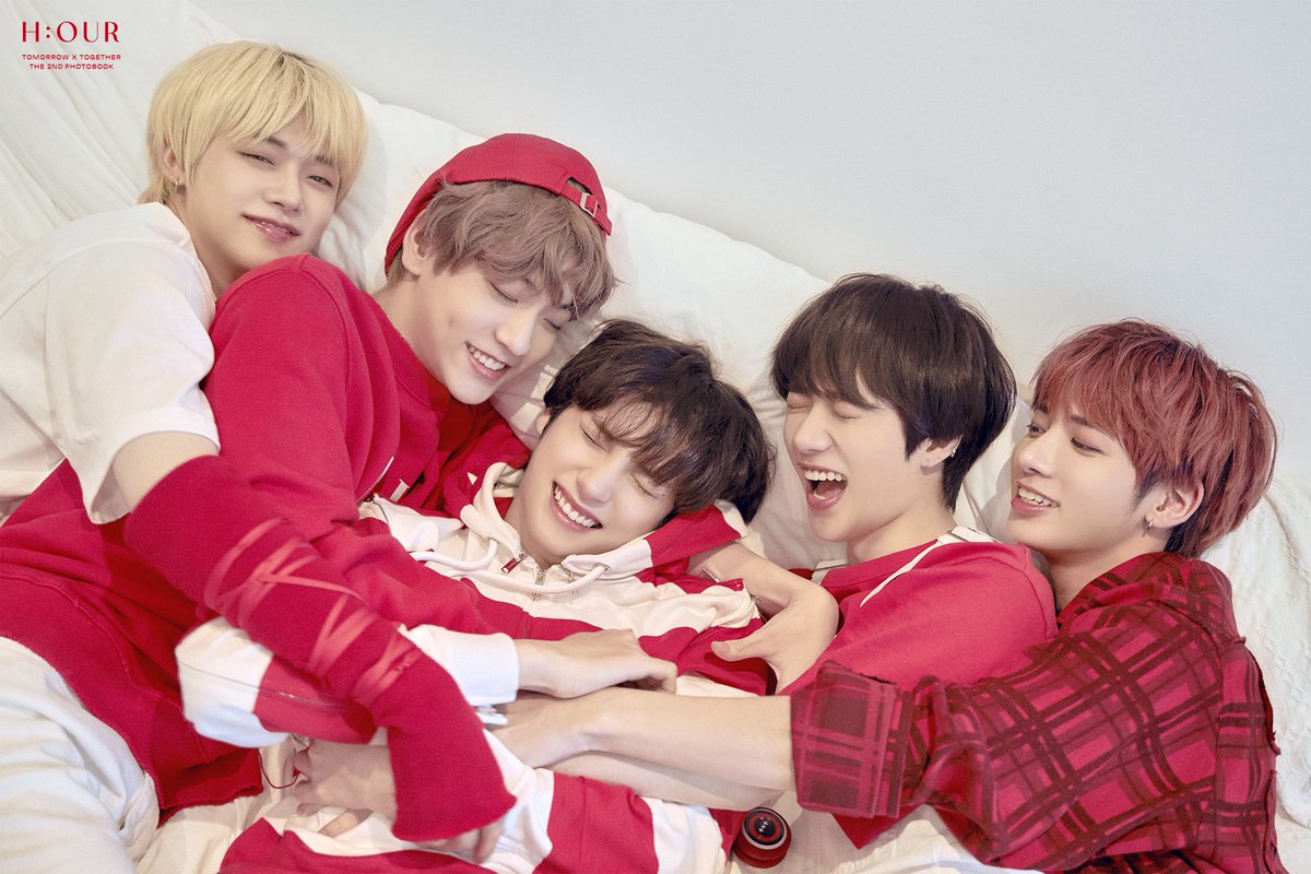 CMoatm's tweet photo. 𝙞 𝙡𝙤𝙫𝙚 𝙮𝙤𝙪𝙧 𝙨𝙢𝙞𝙡𝙚𝙨 🌻💜
 𝙄 𝙡𝙤𝙫𝙚 𝙮𝙤𝙪𝙧 𝙡𝙖𝙪𝙜𝙝𝙨 ✨💜
 𝙄 𝙡𝙤𝙫𝙚 𝙮𝙤𝙪𝙧 𝙨𝙤𝙣𝙜𝙨 🤍
 𝙮𝙤𝙪 𝙖𝙧𝙚 𝙢𝙮 𝙚𝙫𝙚𝙧𝙮𝙩𝙝𝙞𝙣𝙜 💫💗 https://t.co/Ekrr0KXKPK