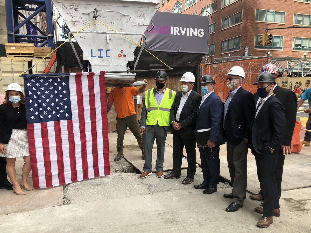 JennFalk's tweet photo. Gorgeous August day in @UnionSquareNY for a topping out ceremony 🇺🇸✨. Congrats to everyone on the @RALCompanies team!!! #ZeroIrving @CivicHall #TechTrainingCenter #Development @UrbanspaceNYC #foodhall #InThisTogether #USQNext #UnionSquareNY https://t.co/ssAOVC9nGH