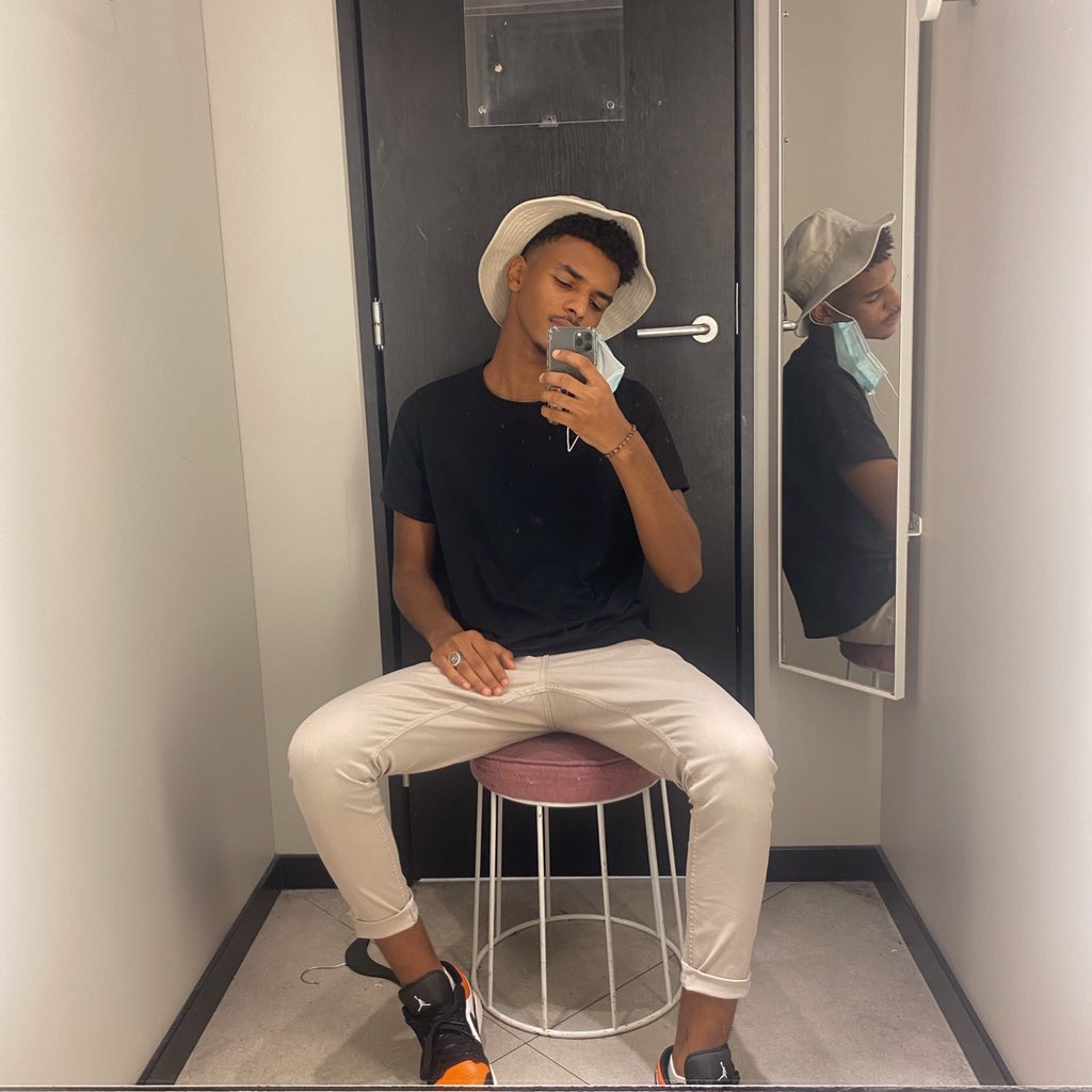 swaizy4's tweet photo. https://t.co/4oDP8ME0Oh