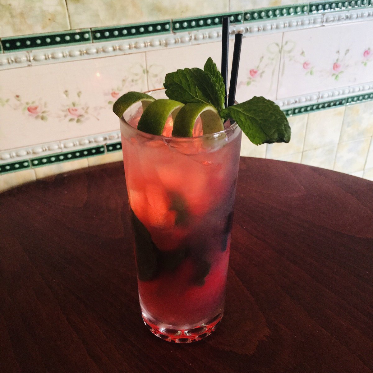 SassafrasBar's tweet photo. .@OldCityDistrict outdoor dining room starts a day early, thanks to the holiday weekend! Join us tonight, for a refreshing Hibiscus 🌺 Mojito, made with fresh mint and @BACARDI rum! https://t.co/CL5juhV0cv