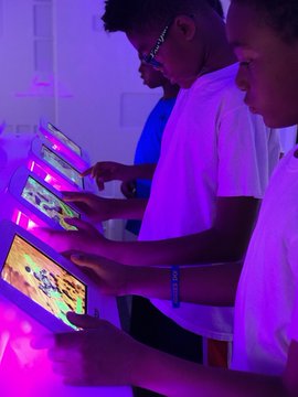 NCAT_VIL_MM's tweet image. Since 2015, we have enjoyed educating and empowering our young men as they matriculate through middle school and explore their STEM identity. Through the #NCAT #VILMM Program we have served more than 550 boys in the Greensboro, NC community.  #AggieDo