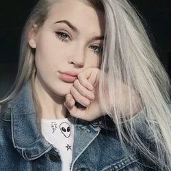 Daisy_Mae95's tweet photo. #findomgoddess #cashmeet #cashflow #paypig #paypigneeded #paypalonly #feetpicforsale #altgirl #grunge https://t.co/RFJVW62w4Q