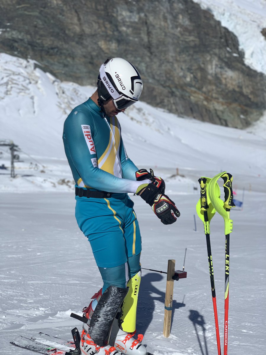 ¿¿¿ FOCUS o POSTUREO ??? 🤔🤔🤔

<a href="/RFEDInv/">RFEDI • Spainsnow</a> <a href="/Val_dAran/">Val d'Aran</a> <a href="/conselharan/">Conselh Generau d'Aran</a> <a href="/vielhaemijaran/">Vielha e Mijaran</a> <a href="/rossignol_1907/">Rossignol</a> <a href="/aralleida/">Ara Lleida</a>