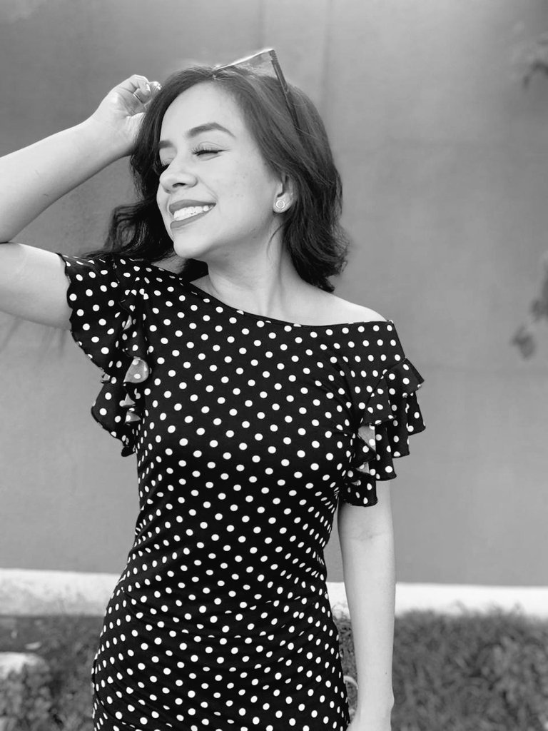 What if we take back to the 50's?💄👠
Spirit week day 4:🐩☑️
#sehsthebest #ama21ng