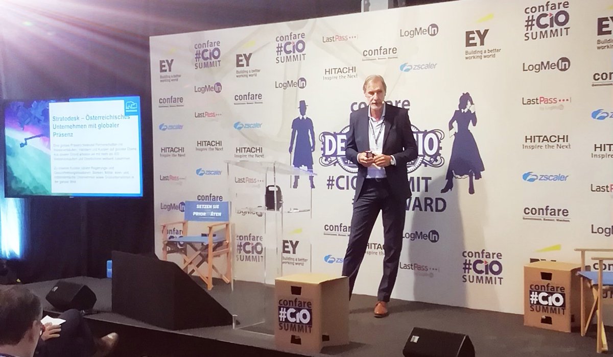 Stratodesk tweet media