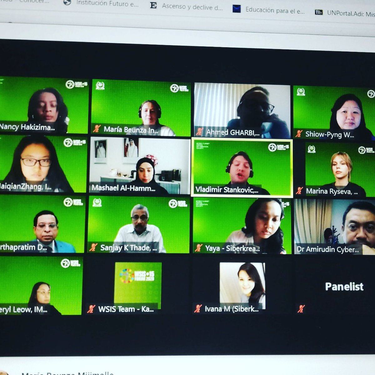 🆕 Probando conexiones... 🔌💻
Emocionadas por lo que puede ocurrir el lunes 7 a las 13 horas 😃
Nos acompañáis?