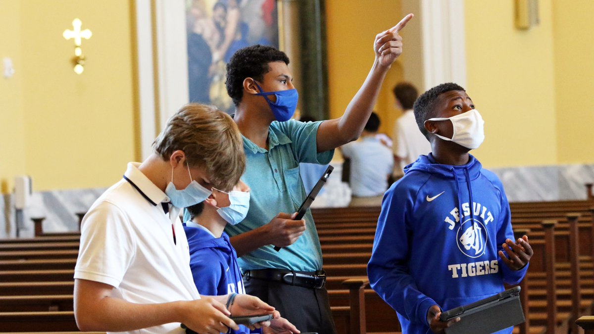 JesuitTampaFL's tweet photo. Look over there - it's a 4-day weekend!

When the bell rings after 8th period, Jesuit will be off until Tuesday. Have a safe, healthy, and enjoyable Labor Day weekend!

#AMDG l #MenforOthers l #JesuitHighSchool https://t.co/KexkNbxSOn