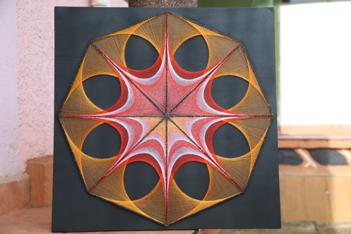ManzuruUganda's tweet photo. The Octafinite gem in yellow, red and white shades.
Orchard string art by Manzuru Uganda
#stringartinstallations #stringart #Manzuruuganda #interiordesign #walldecor #orchardinteriors #orchardstringart #wallhangings #homedecor #officedecor #stringart #stringartproject https://t.co/W3wSR0CApJ