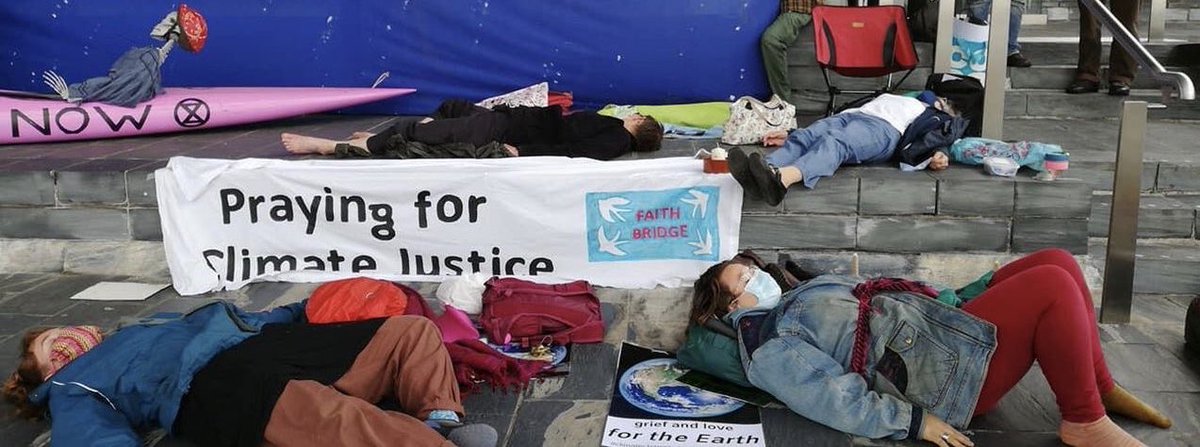 @XrBuddhists are at the @XRCardiff @XrCymru protest outside the Welsh Parliament - rain ☔️ or  - shine ☀️, in #Griefandlove to say: 🚨 #ClimateChangeIsReal - #Act #now to support the #CEEbill 🙏📿🌍#WeWantToLive #xrbvigil20 @FaithBridge_XR #welsh #buddhists #buddhism #meditation