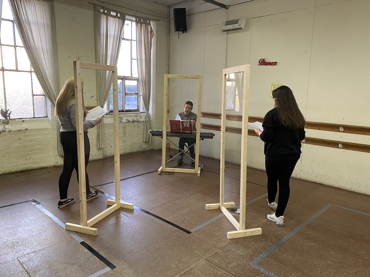 Itszakscott's tweet photo. What’s this????? WE’RE BACK AT REHEARSAL! So much hard work has been put into making this happen💪🏼💪🏼💪🏼 @theoriginalyps https://t.co/oUpCA967gv