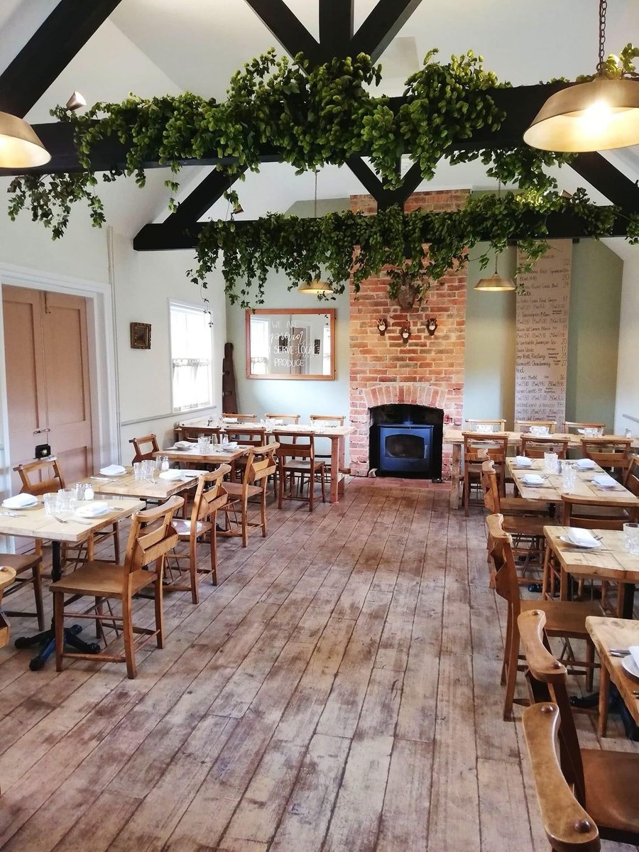NikkitaPDesigns's tweet photo. Throwback Thursday to when we made these reclaimed tables for @thesunfelmersham , how great do they look in their restaurant?!
#throwbackthursday #tables #reclaimed #tableinspo #furnitureinspo #bespokefurniture #womeninbusiness #entrepreneur #furnitureorders #bespoketable https://t.co/t8VazuES0n