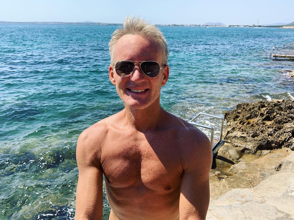 davidgausa's tweet photo. FIN DE MIS VACACIONES! Y he querido cerrarlas con fotos de la isla de #Mallorca ❤️🙌
END OF MY VACATION! And I have wanted to close them with photos from the island of #Majorca 😍🙌
View more at 👉https://t.co/feT3yW1jH7
#SaForadada #EsMalPas #BalearicIslands #MediterraneanSea https://t.co/VIcCRV9fI3