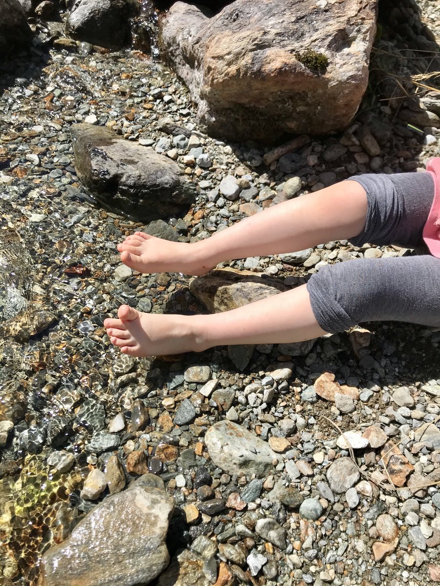 simona_azzolini's tweet photo. Is there anything more #exciting than #experiencing #nature with kids? Nothing compares to their smiles, giggles and screams of joy! #environment #lovenature #learningnature #mountains #alps https://t.co/qNXcth4i03