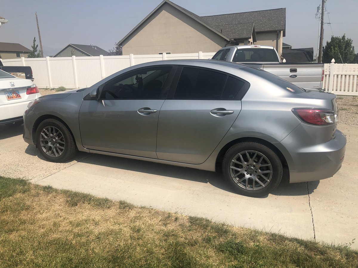 JonahGerb's tweet photo. Hit me up if you need your car tinted! #ad https://t.co/SiqQzSPRp6