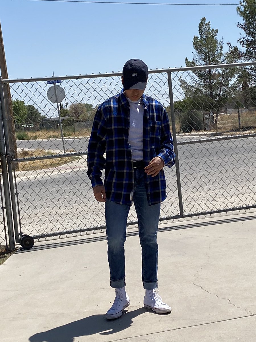 thegr8joeOrtega's tweet photo. It was the summer of 62, Day 4 of spirit week ✔️✔️ “ The kid is a L7 weenie” #imfeelin22 #sehsthebest #favoritedecade https://t.co/aZQPAuyI7E