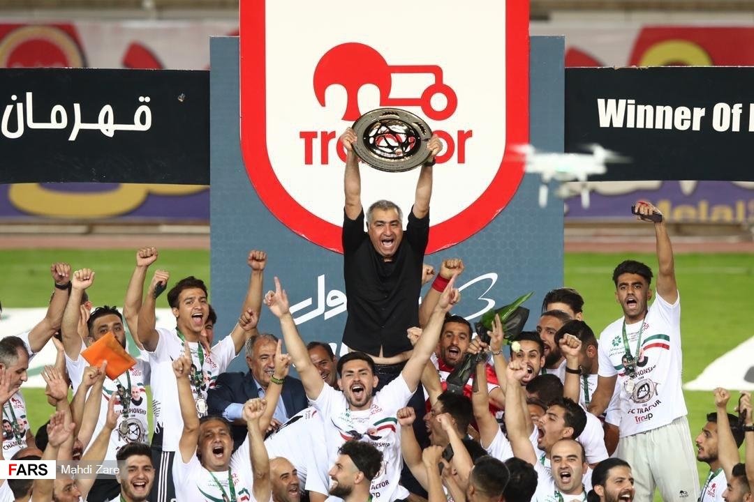 قهرمانلیق چوخ یاراشیر سنه #تیراختور..
Qehremanlıq çox yaraşır sene tractor.