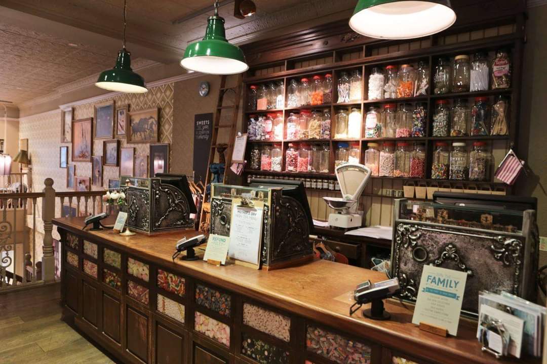 Great memories of working with <a href="/WhiteStuffuk/">White Stuff</a> and <a href="/AMDarchitecture/">amd architecture</a> on sites in Birmingham, Bournemouth &amp; Nottingham. An exciting blend of reclaimed and new materials together to create an aged retro look.
#construction #retail #projectmanagement #interiorfitout   #retailinteriors