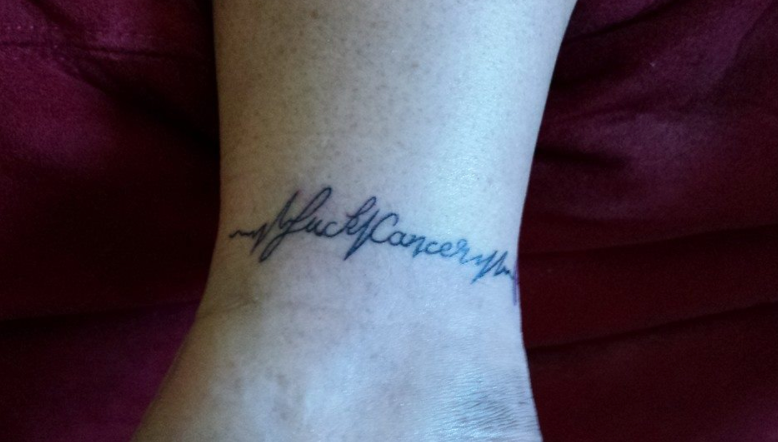 SusanFiedler's tweet photo. Nicole DesBarres-Millett, Nova Scotia

Every Thursday we will feature our inked community! Think of #tbt meets #tattoothursday meets #fcancer! If you want to be featured, slide into our DMs with your photo, name, profession and where you are from. https://t.co/bY7kflQ8Ew