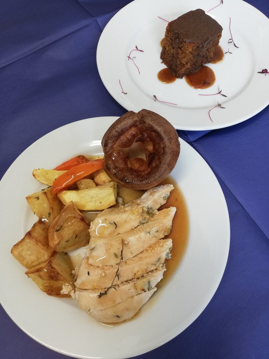 Roast dinner and sticky toffee pudding <a href="/NBH_WestHamp/">NBH Nursery & Pre-Prep West Hampstead</a> @Thomas_Franks_