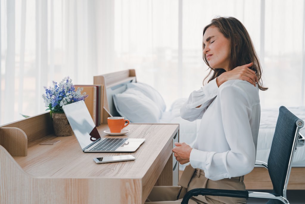 Something as easy as reaching for an item in an overhead cabinet can seem impossible when shoulder pain is involved. Nassos Orthopedic Surgery and Sports Medicine works quickly to diagnose and treat shoulder pain. Learn more: nassosortho.com/services/rotat…