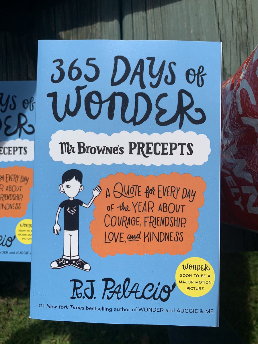 CathyO710's tweet photo. You are amazing @Elizabe30198139 and we will get through this year together! Way to support @SMS_CT ELA department! #TogetherWeCan
#Courage #Friendship #Kindness #365DaysofWonder @RJPalacio #RememberYourWhy #SMSELAdept https://t.co/9x5SW4k1xj