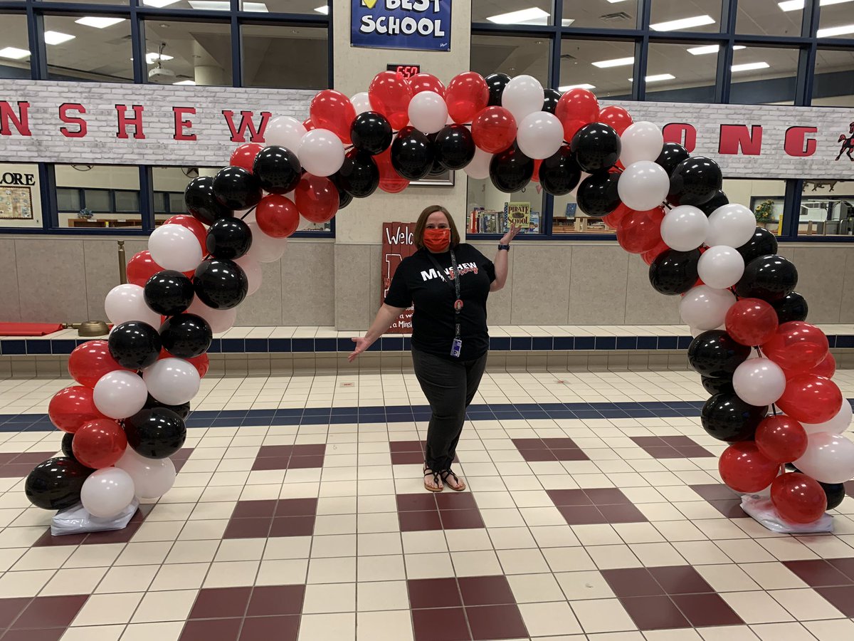 Jstanley3rd's tweet photo. First day of face to face instruction! So happy to be back to “normal” it was awesome already know my kids. Grateful for understanding parents. Exhausted and everything hurts. Can’t wait to do it again tomorrow! #minshewstrong #mymisd #firstdaytired https://t.co/6EwBxPddLq