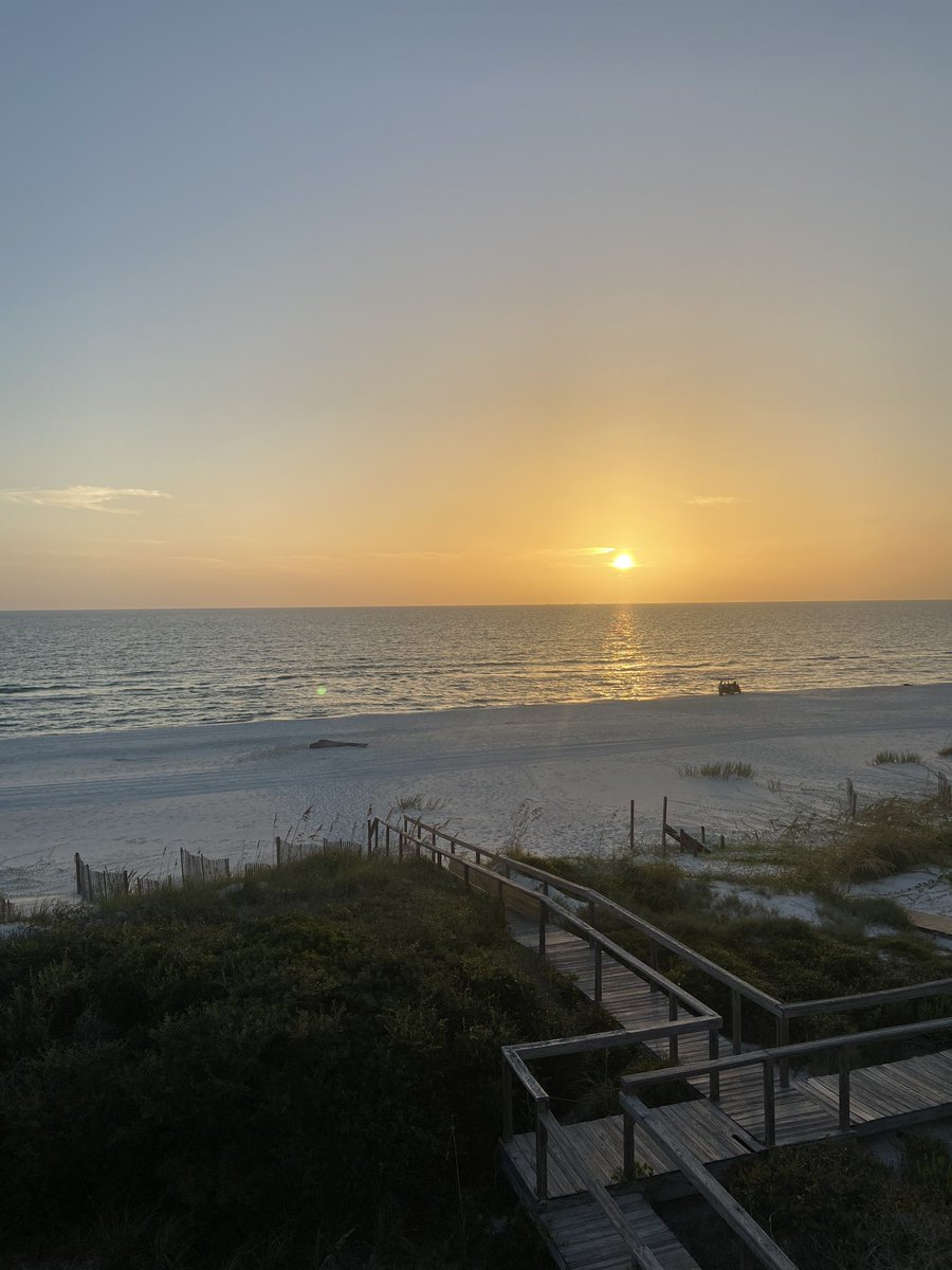 Dillon_GDB's tweet photo. Can’t believe I’m here right now https://t.co/mc1TMLIi9V