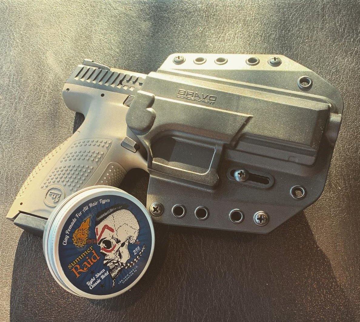 BravoHolsters's tweet photo. SummerRaid pairs nicely with the sunrise and a CZ P10c⚔️🛡use Code: dutchviking10 @loxhairwaxco to get yours!
Repost from @dutchviking76
#summerraid #czp10c #bravoconcealment #9mm #viking #vikingbeard #vikingblood #staystrappedorgetclapped #edc #pomade #loxhairwaxco #loxpomade https://t.co/OEVvvV0NS2