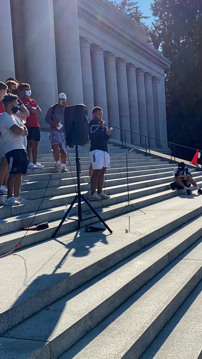 BrandonHuffman's tweet photo. Snoqualmie (Wash.) Mount Si senior Cole Norah, who led the campaign and petition drive, shares what not having a senior season means to student-athletes https://t.co/GjRwGzDTi5